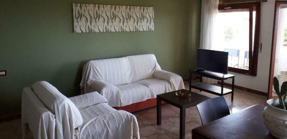 Holiday Home Cala Bianca Кастелламмаре-дель-Голфо Экстерьер фото