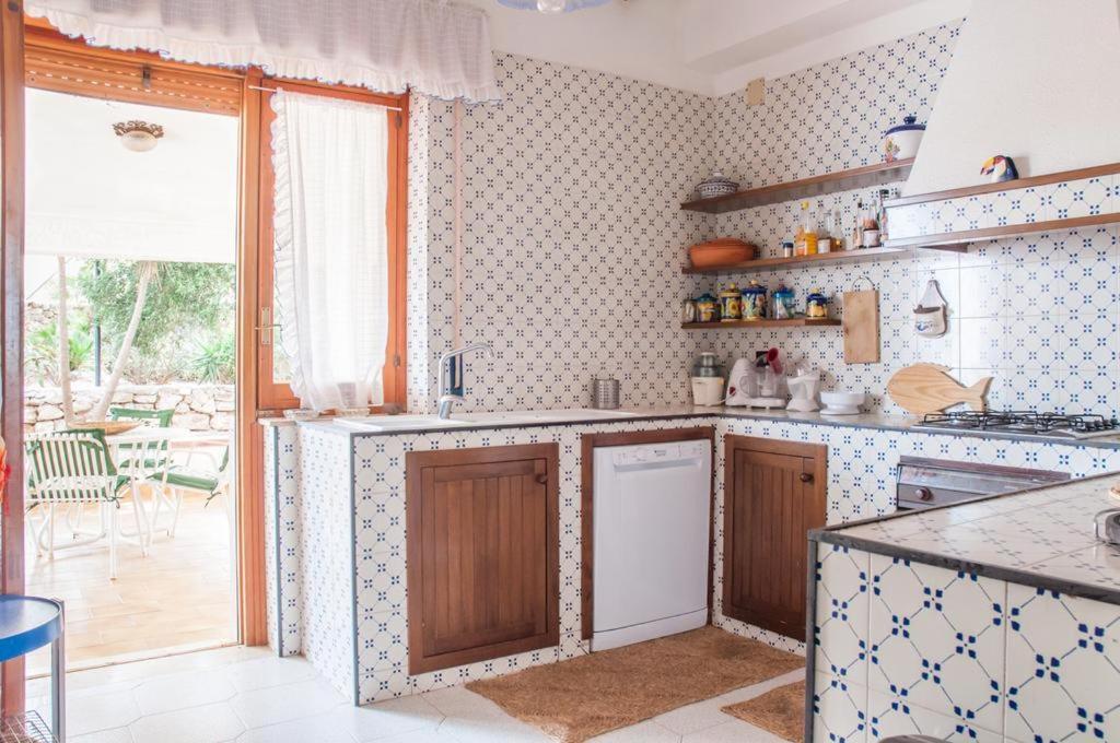 Holiday Home Cala Bianca Кастелламмаре-дель-Голфо Номер фото