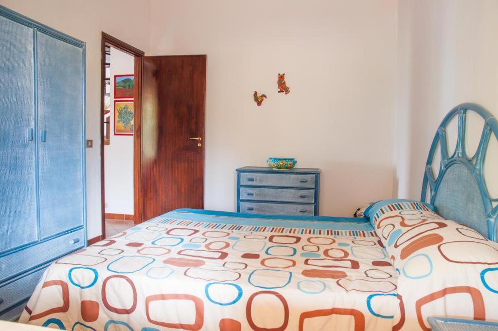 Holiday Home Cala Bianca Кастелламмаре-дель-Голфо Номер фото